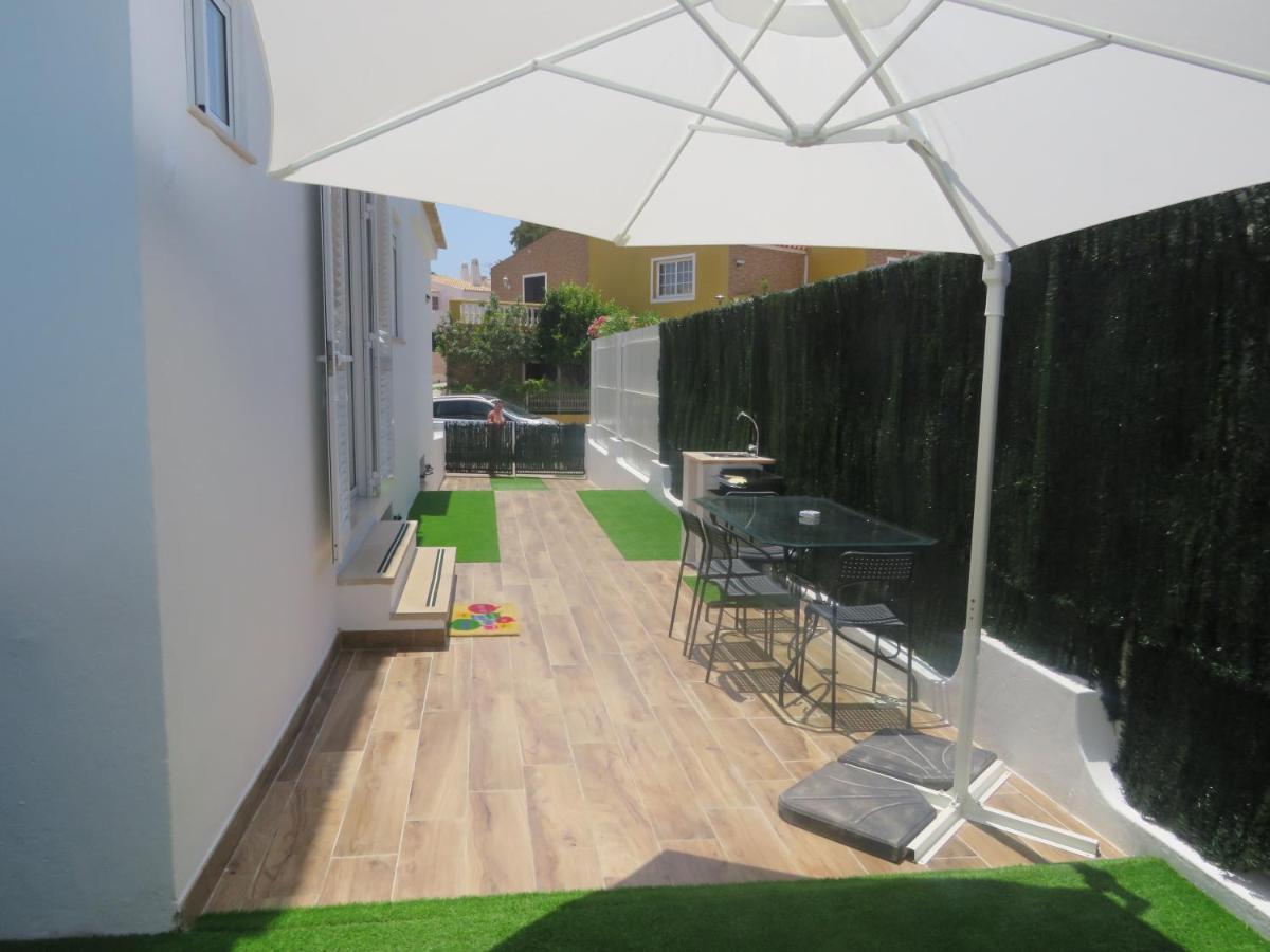 Villa Moradia Geminada V2- Piscina Privada Quarteira Esterno foto
